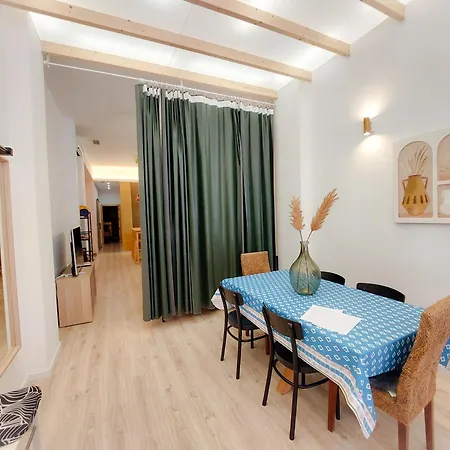 Apartment Ruzafa In Valencia